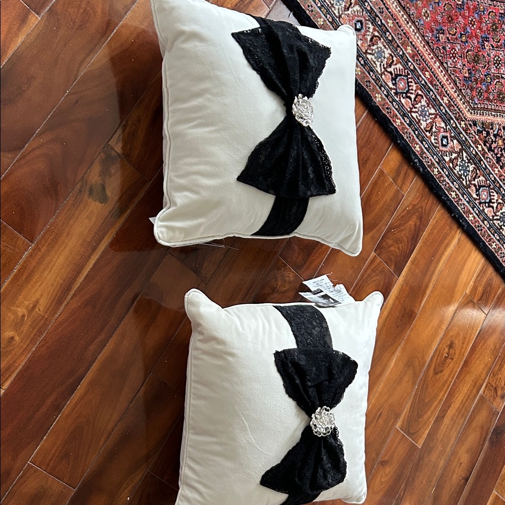 Ashland White Decorative Pillow with Black Lace Band